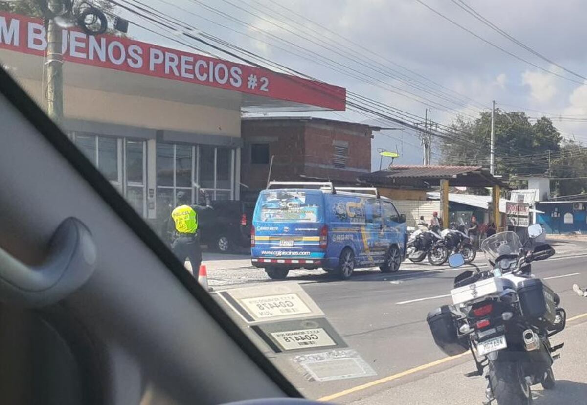 Muere atropellado en inversión de carriles, este Miércoles de Ceniza. Video