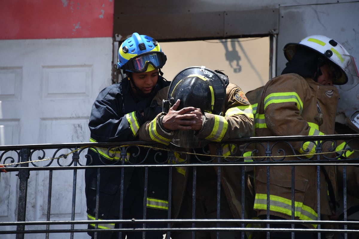 Tras muerte de bombero se pronuncian sobre futuro de sus hijas de capacidades especiales