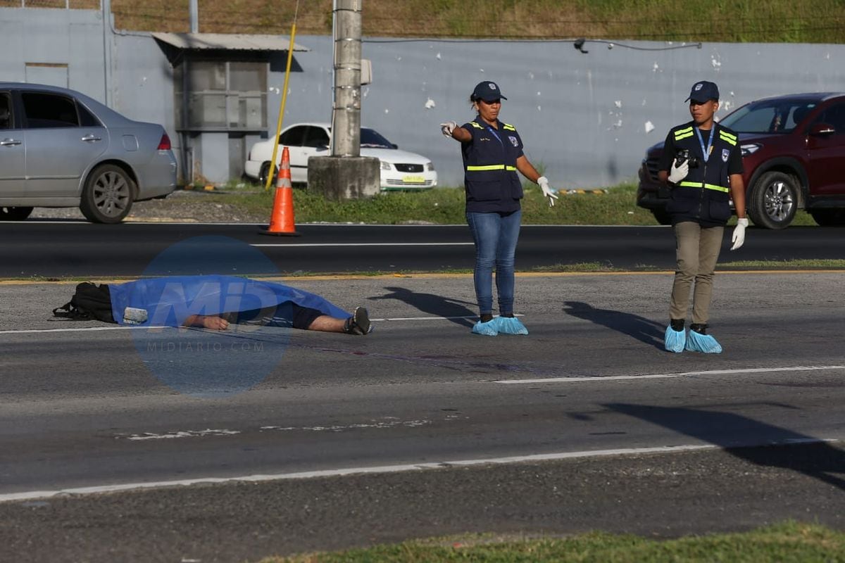 Hombre pierde la vida arrollado en la vía Transístimica +Video