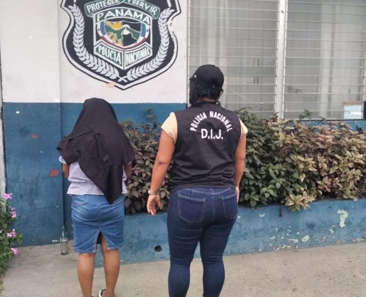 Mujer abusa carnalmente de menor de 15 años. La aprehenden