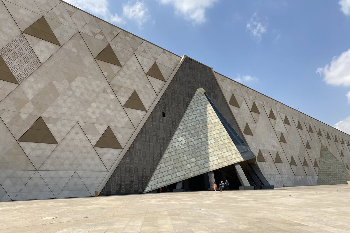 ¡La ‘Cuarta Pirámide’ de Egipto ya es una realidad! El Gran Museo Egipcio abre sus puertas tras 23 años de espera