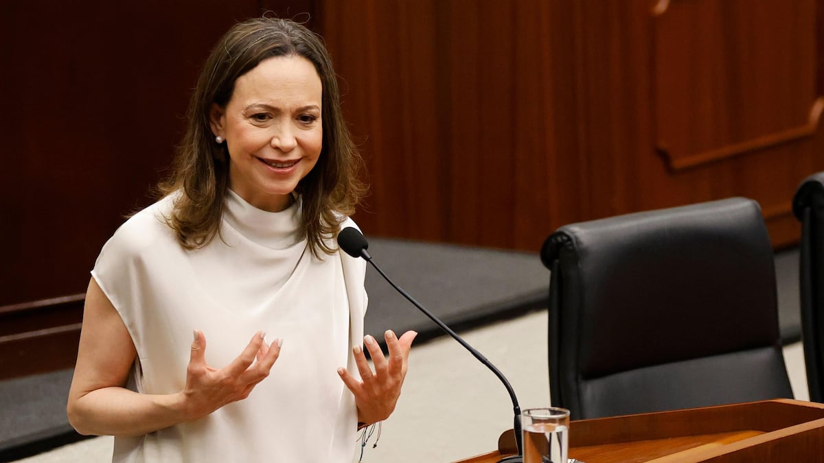 María Corina Machado denuncia que EE.UU. la dejó fuera de las negociaciones en Venezuela