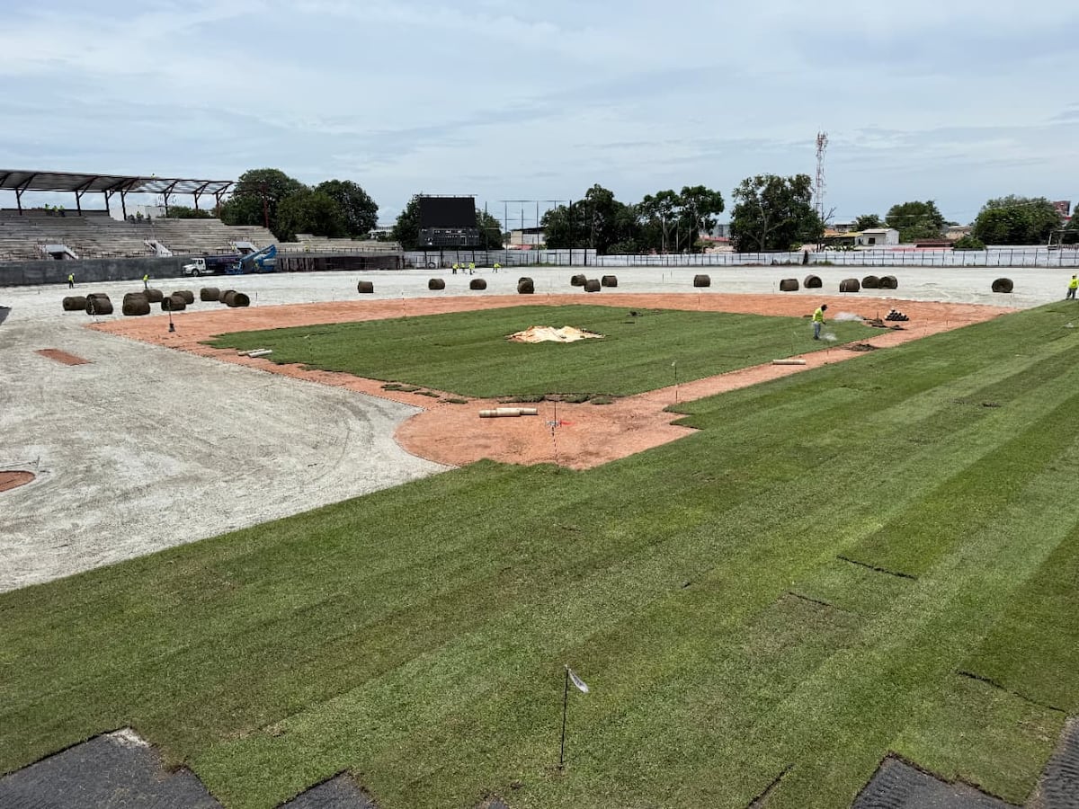 Estadio Rico Cedeño estrena nueva etapa con grama que cumple estándares de MLB