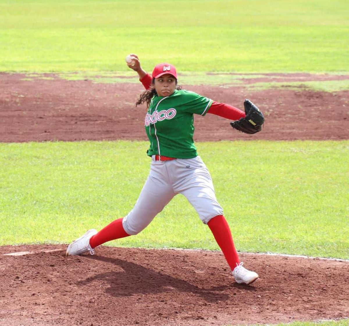 Mujeres podrán jugar en el Torneo Mayor de Béisbol de Panamá a partir del 2020