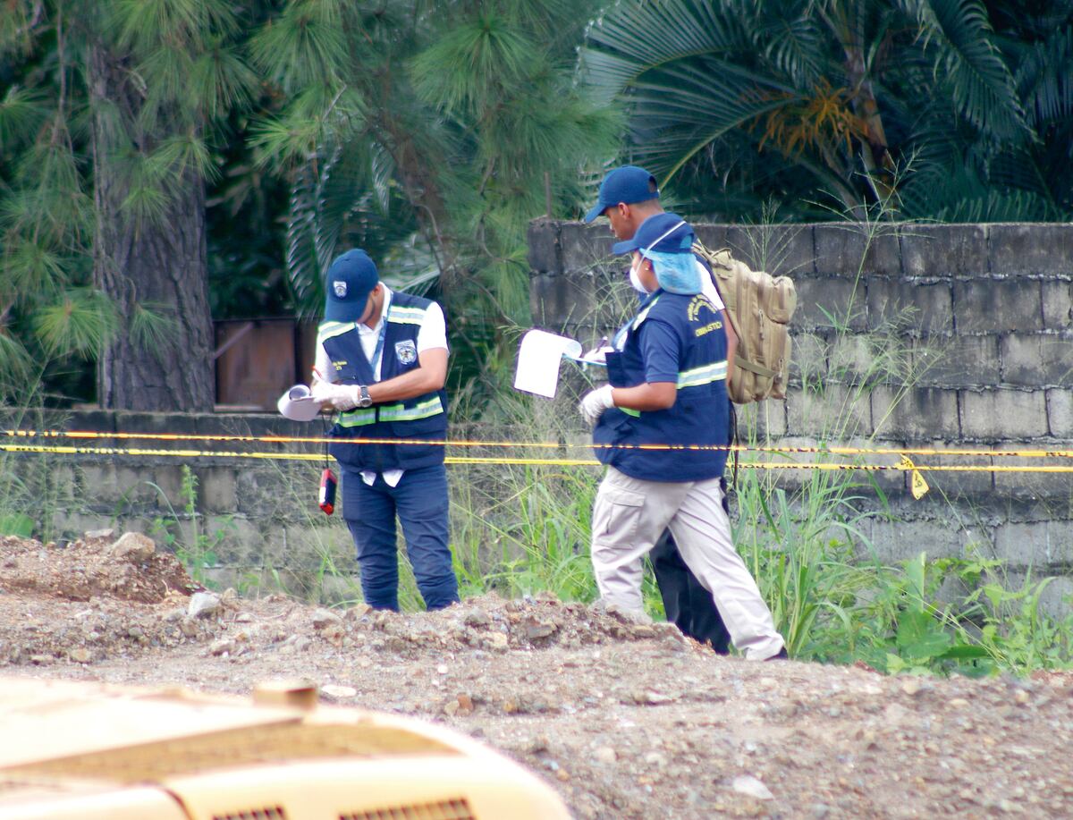 Con un tiro en el ojo encuentran a joven en construcción en Pedregal 