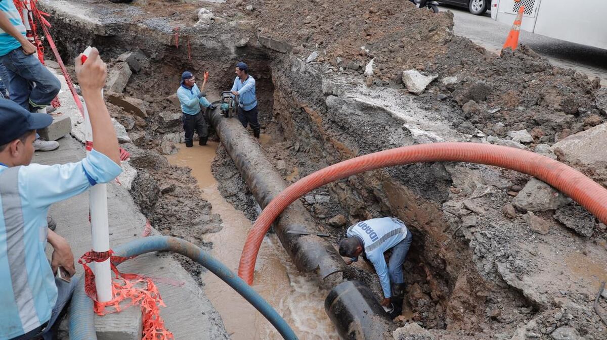 Idaan informó que fueron resueltos los trabajos en la vía Domingo Díaz