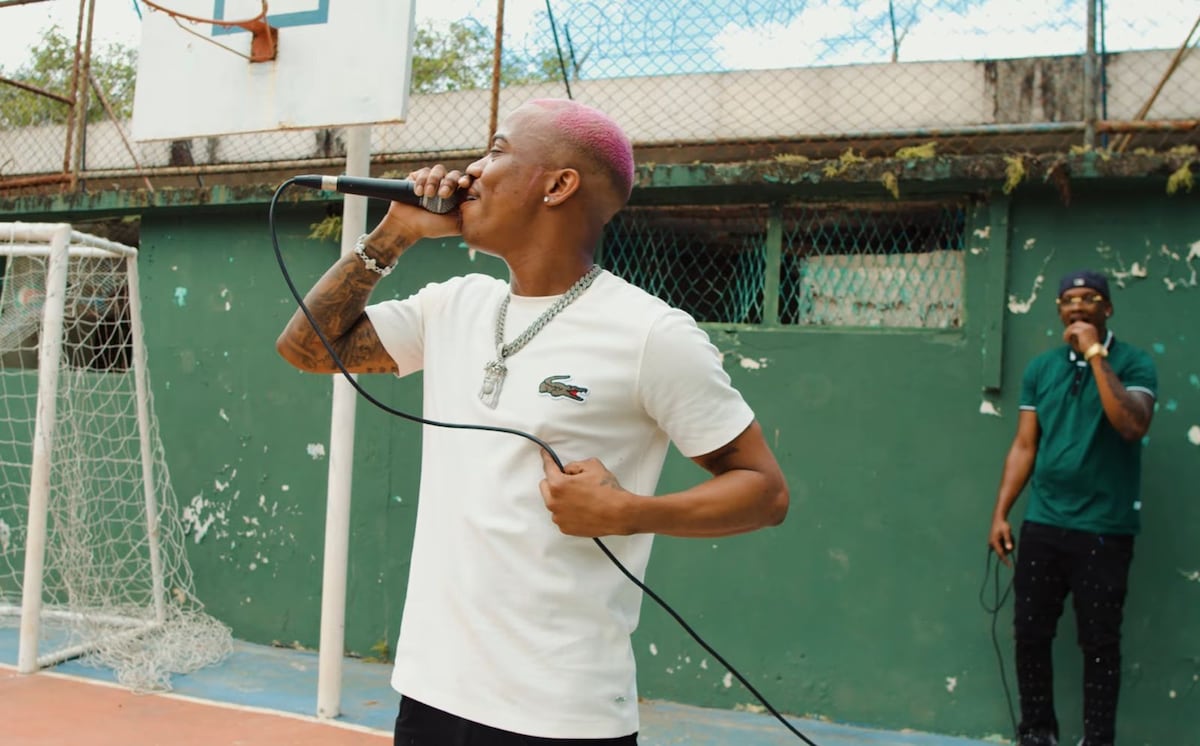 ‘Pronto estarás en libertad, princesa’: Barbel les canta a mujeres en la cárcel