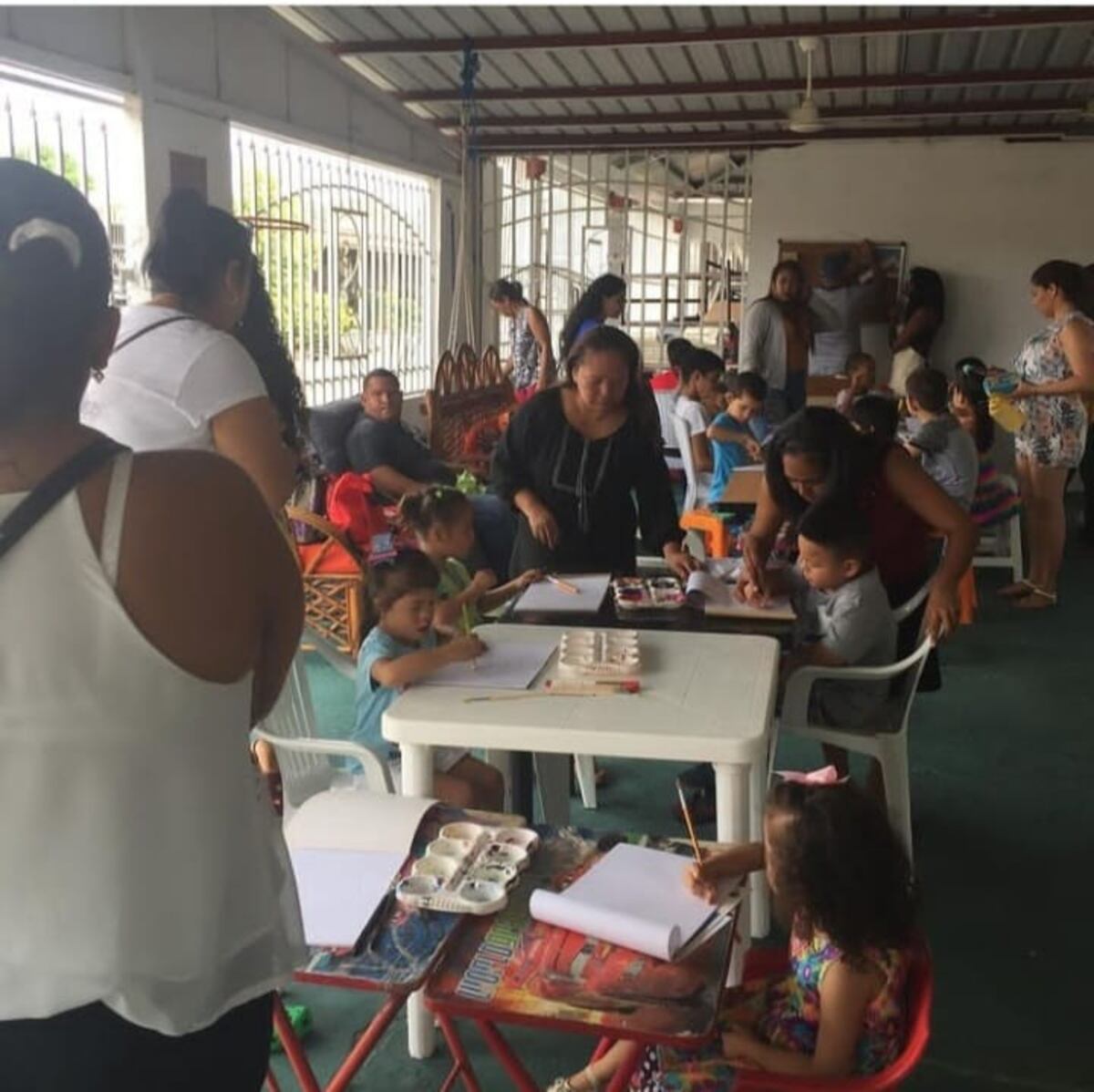 Conmemorando el mes del Autismo. F.A.U.D.I. tiene este domingo una Feria Familiar