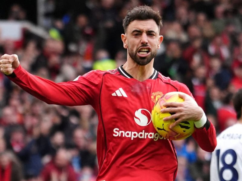 ¡Bruno se arrebató! Triplete y paliza del United