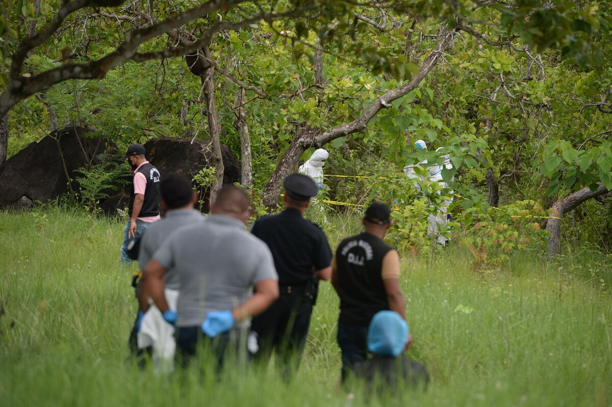 Tenía 19 años la joven que fue hallada en estado de descomposición en un lote baldío en Las Mañanitas