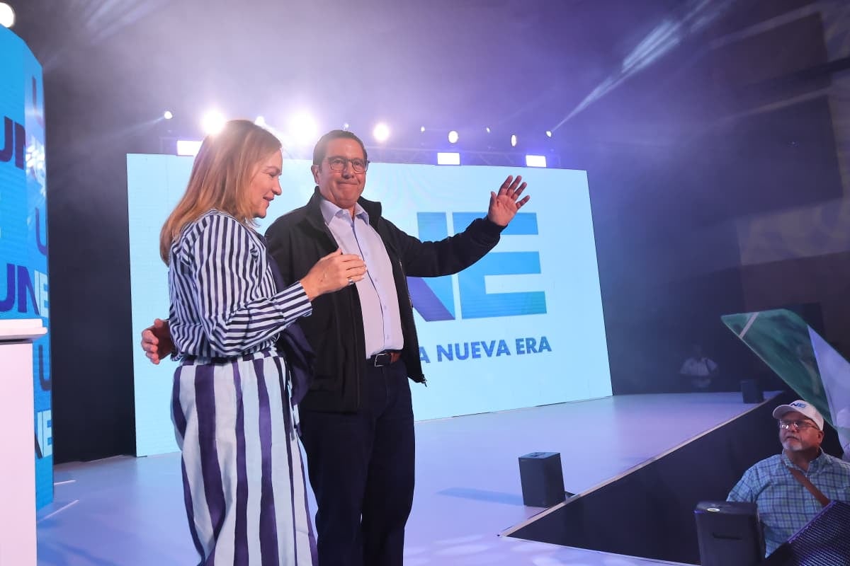 Martín Torrijos presenta UNE 