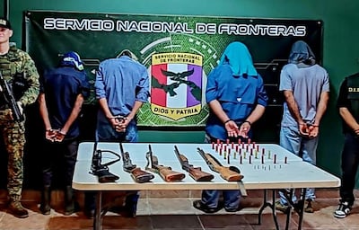 SENAFRONT ejecuta allanamiento en Santa Fe: cuatro personas fueron aprehendidas