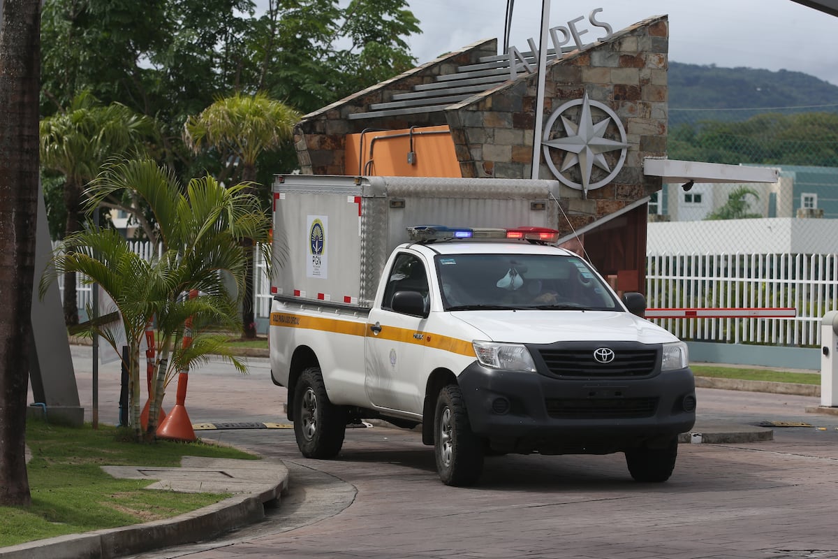 Falsos policías efectúan un asesinato a domicilio en Paseo del Norte | Video