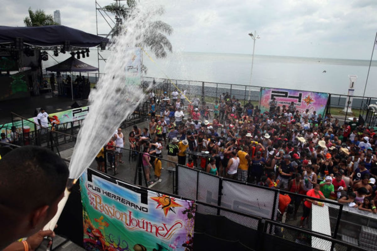 Sin Carnaval de la City 2025... La opción que nos queda es del otro lado del puente