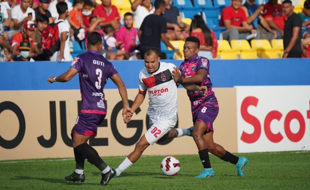 Machado y Borowsky lanzan una amenaza al Tauro de cara al choque de vuelta