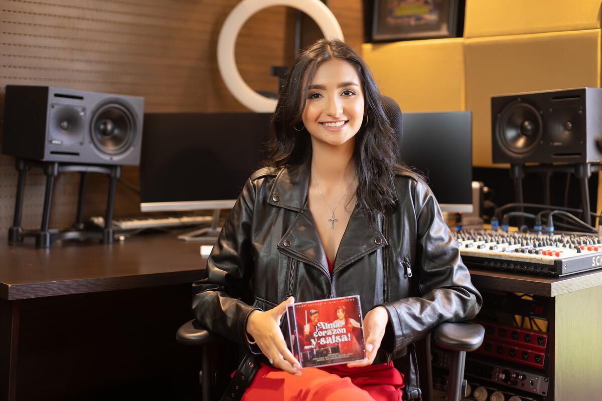 ¡Panamá en alto! María Laura Castillero gana Grammy con “Alma, Corazón y Salsa”