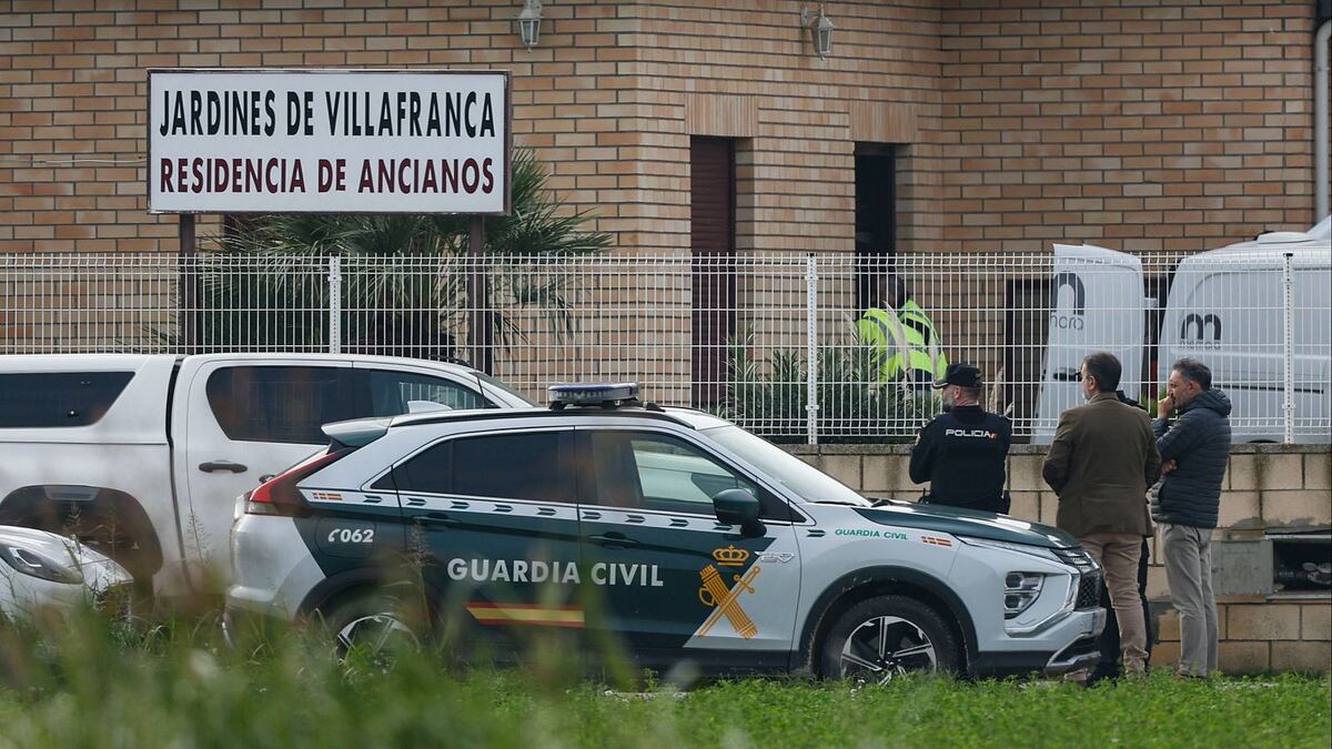 Mueren 10 personas en un incendio en una residencia de ancianos en Zaragoza