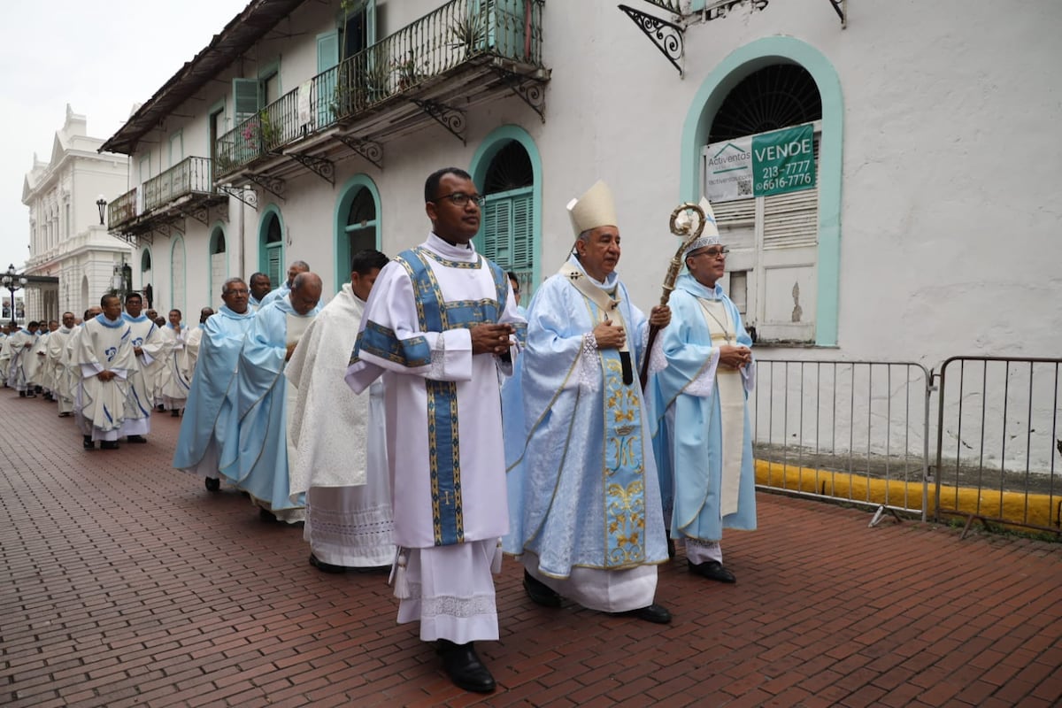 Panamá celebra a Santa María la Antigua