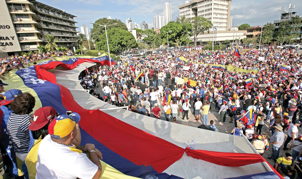 ¿Cuántos venezolanos abandonaron su país por la crisis?