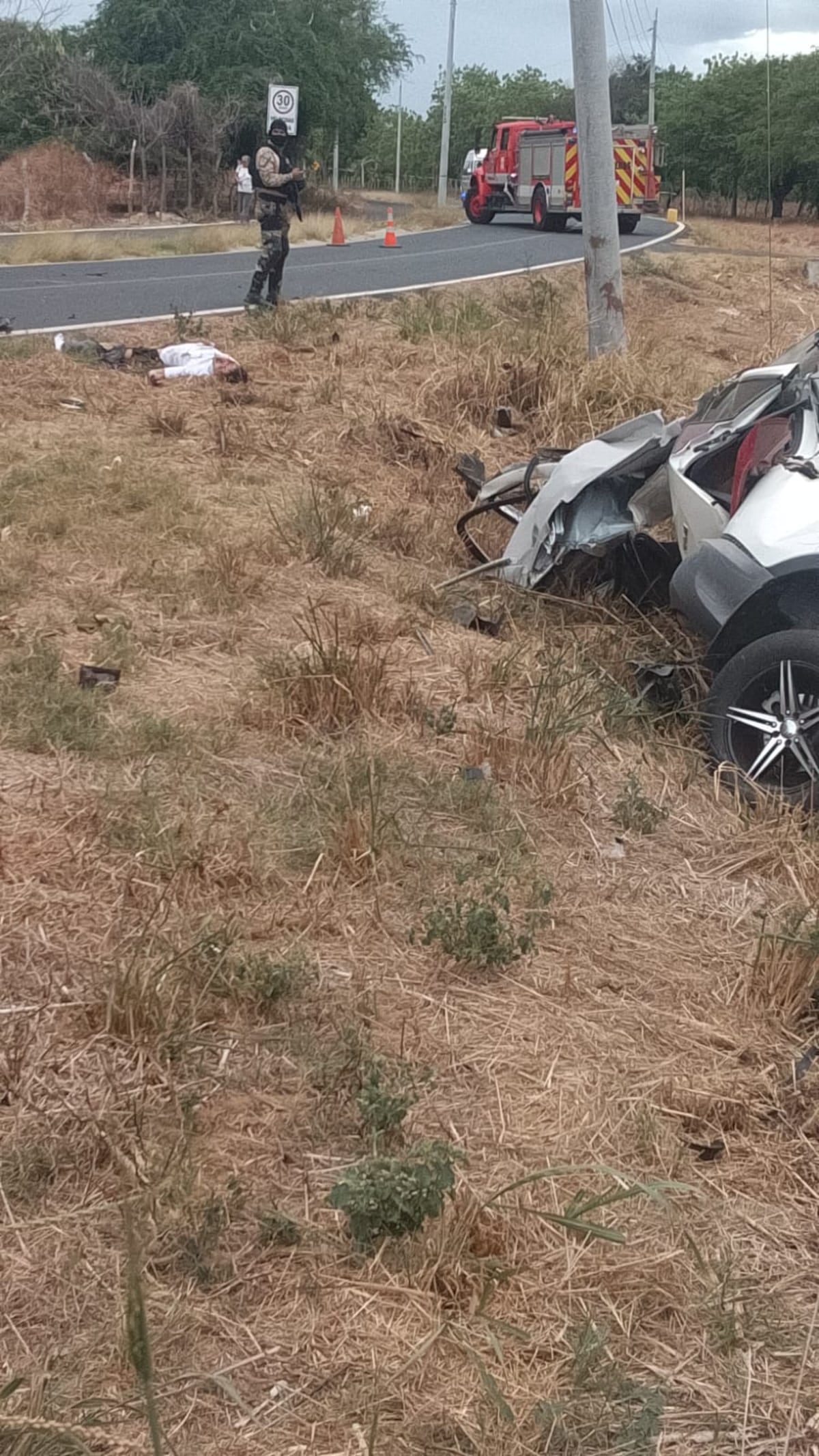 ÚLTIMA HORA. Impactante accidente en Los Santos: hombre perdió una pierna y murió; mujer permanece grave+ VIDEO