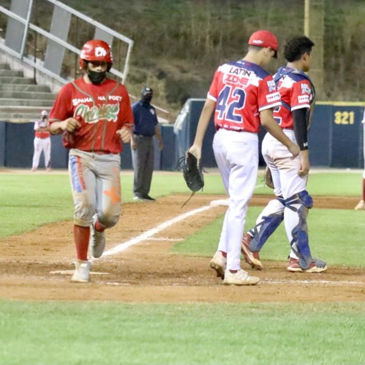 Bullpen de Metro se derrumbó y Chiriquí le empató la serie