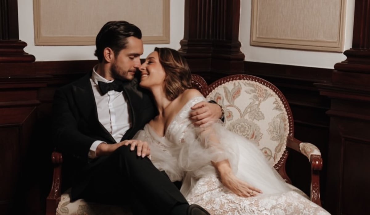 ¡QUÉ MOMENTO! Caro Abadía sorprendió a Mafe Achurra al cantarle en su boda con Diego de Obaldía