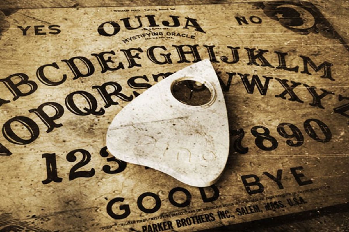 La verdadera explicación detrás del funcionamiento del tablero Ouija, según la ciencia