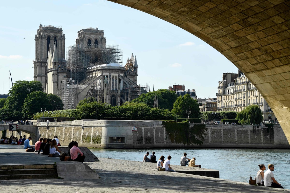 Disputa entre Macron y el nuevo arquitecto de la catedral de Notre Dame