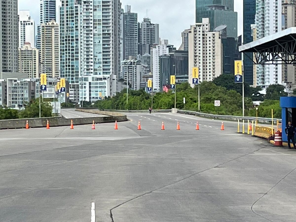 No desisten. Ciudad de Panamá con cierres de calles en principales vías