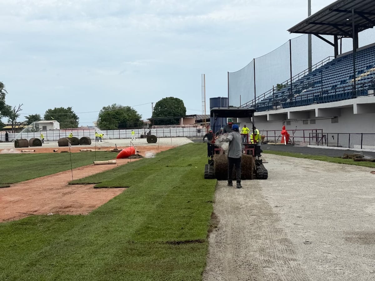 Estadio Rico Cedeño estrena nueva etapa con grama que cumple estándares de MLB