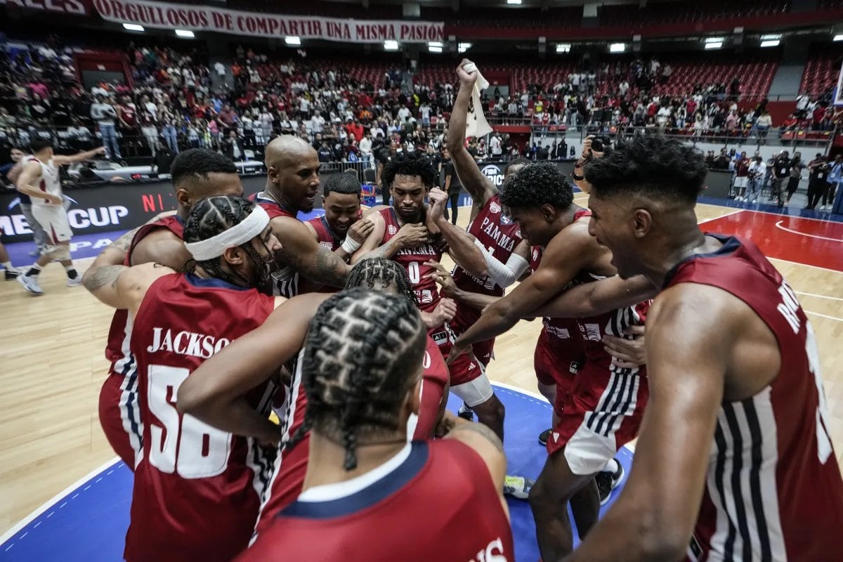 Molinar guía a Panamá a una victoria crucial ante Paraguay en el Clasificatorio FIBA