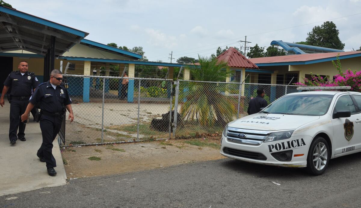 Con arma de fuego amenaza a la maestra de preescolar en La Cabima 