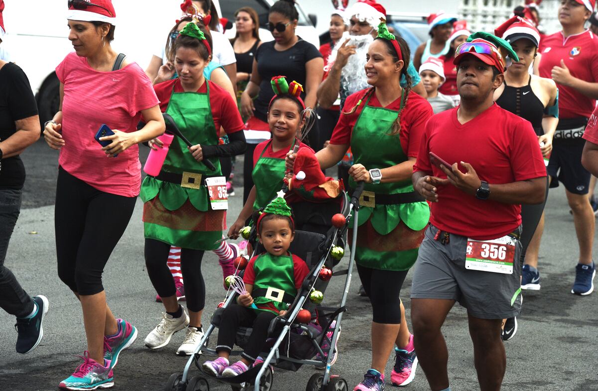 Invasión de Santas en Clayton