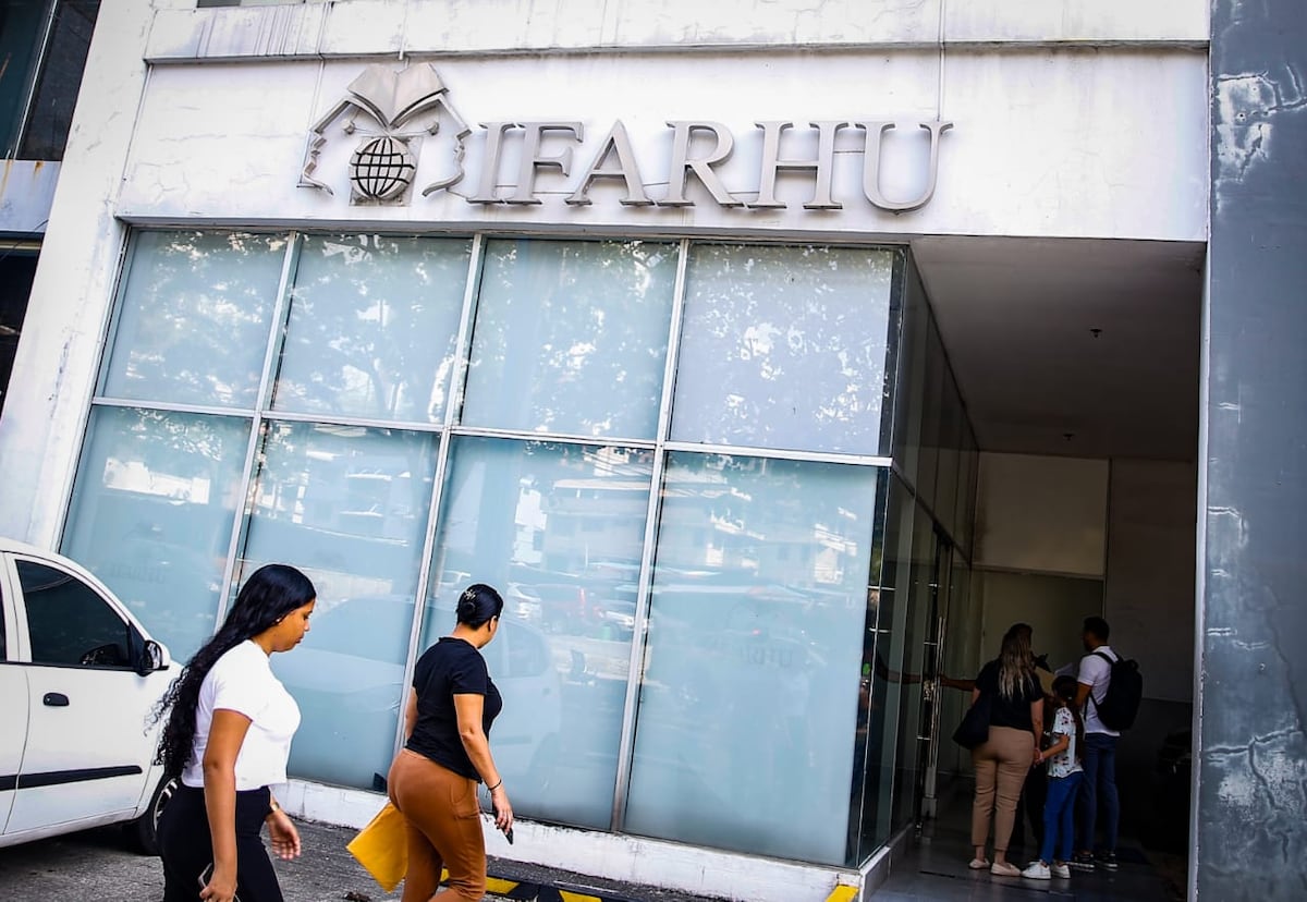 ¡No hay plata! IFARHU cancela concurso de becas 2025 por millonaria deuda