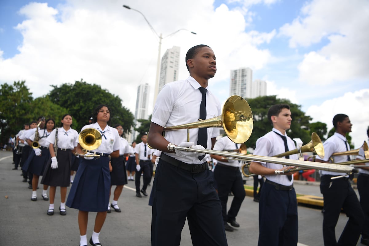 Panamá se prepara para los desfiles patrios 2024 con estrictas normativas