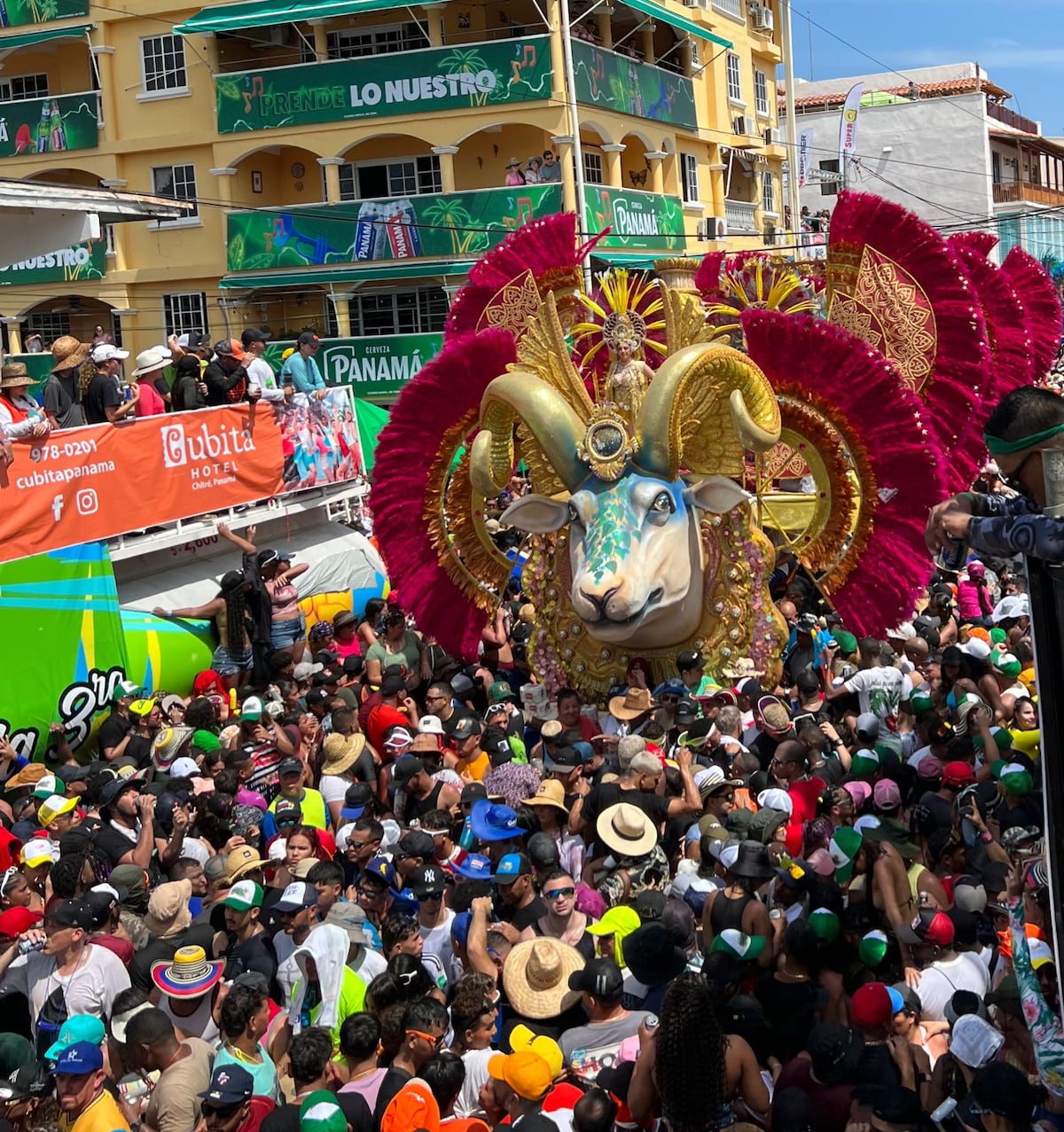 Cierran oficinas públicas por carnaval: Funcionarios deberán compensar horas