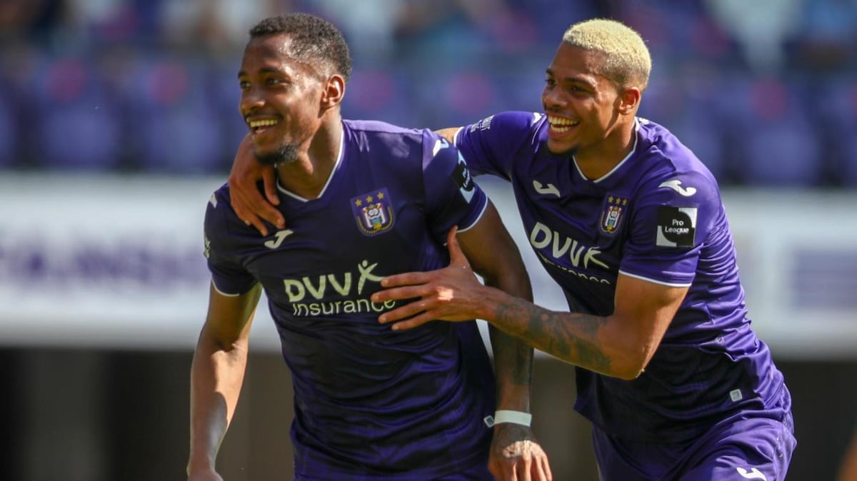 Murillo y el Anderlecht logran un triunfo que los mantiene metidos en la lucha por el título