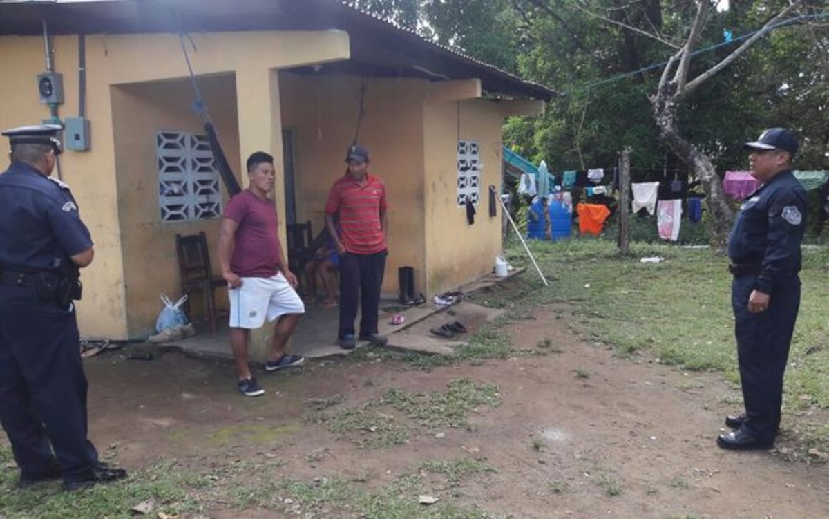 ¡HABLA! Abuelo de menor que tiró a su recién nacido a una letrina en Veraguas