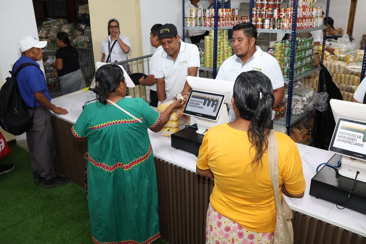 MÁS ESPACIO, MÁS COMPRADORES! IMA inaugura renovada Tienda del Pueblo en Changuinola