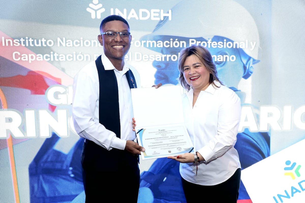 Marinos recién graduados del INADEH ya están pa’ trabajar en el mar 