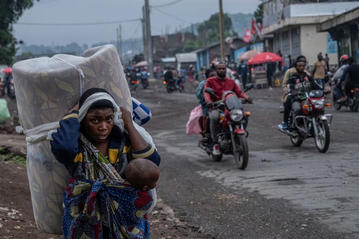 El Congo en Llamas: Manifestantes atacan embajadas y goma está en peligro