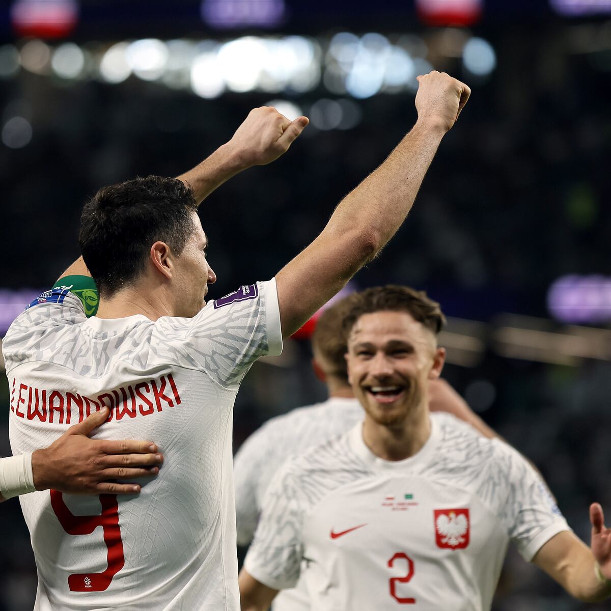 Al fin Lewandowski anota en un Mundial y Polonia acaricia el pase a octavos