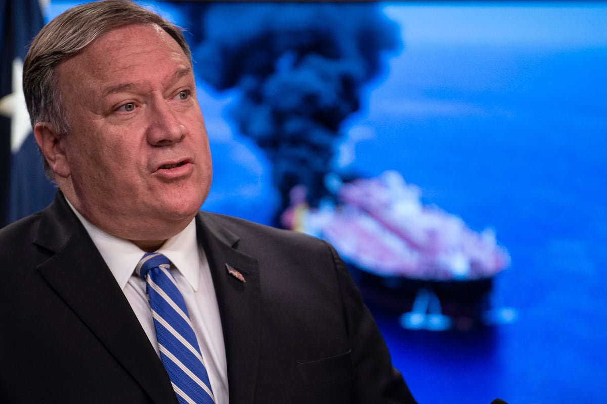 Pompeo acusa a Irán de incendio de buque con bandera panameña