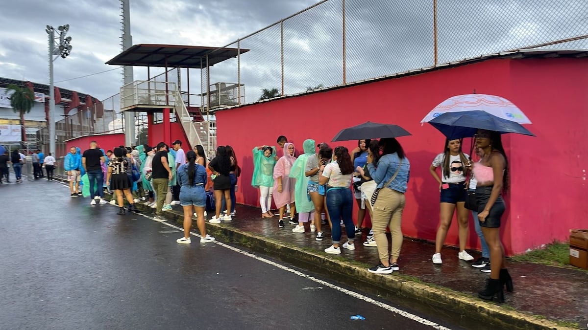 Llegó la hora. Showpro y Magic Dreams se unen para llevarte a la última vuelta de Daddy  Yankee. Chequea el ambiente