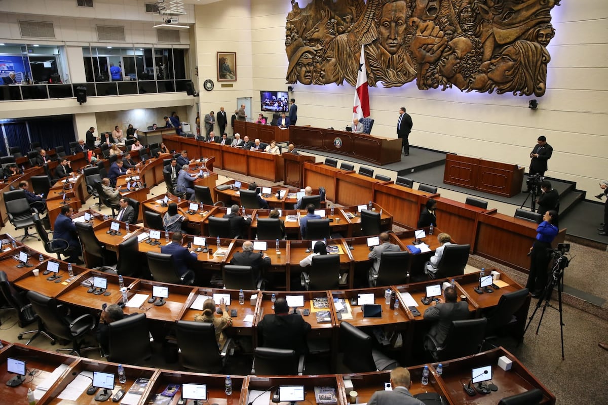 Comisión de Credenciales entrará a analizar este viernes ratificación de magistrados de la Corte