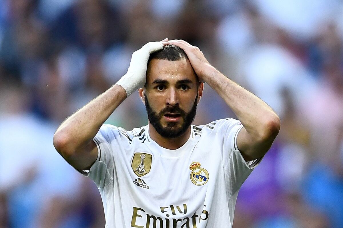 El delantero del Real Madrid Karim Benzema tendrá que sentarse en el banquillo de los acusados