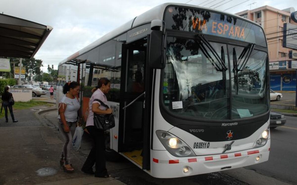 Mi Bus suspende  el servicio de transporte interno en el sector de El Crisol