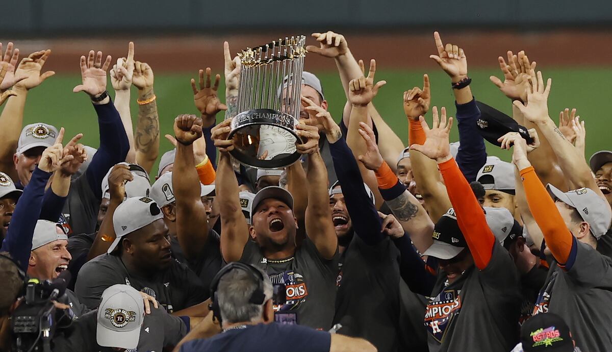 Astros se coronan campeones de la Serie Mundial de Béisbol