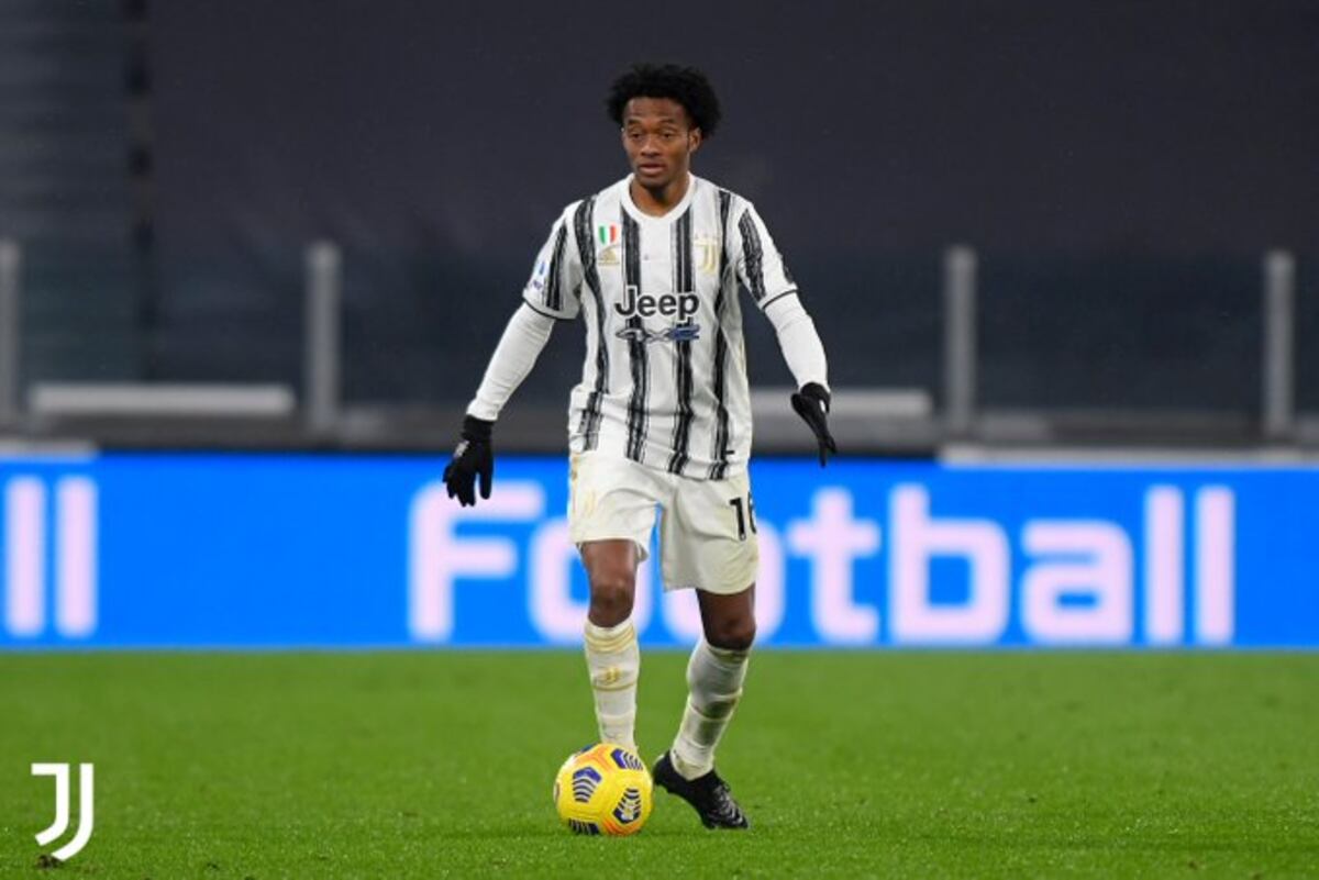 Colombiano Cuadrado rescata a la Juventus que gana en el Derbi de Torino