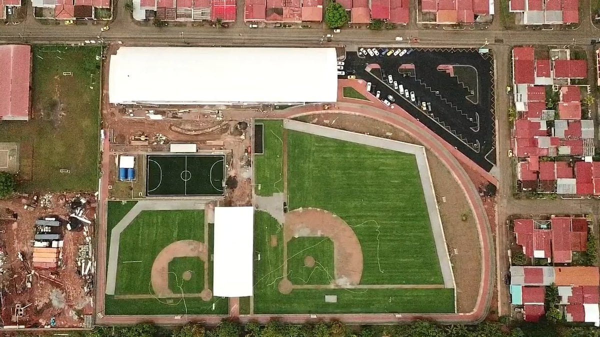 Así luce el moderno complejo deportivo en Don Bosco